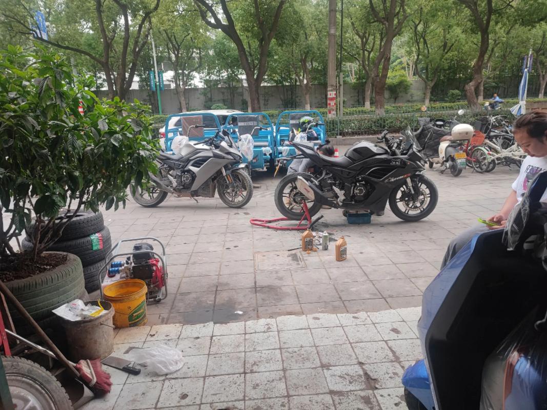 機車吃機油怎麼辦