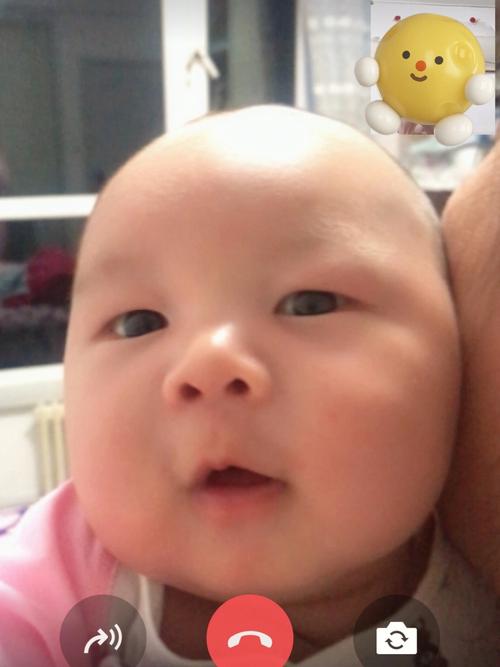 嬰兒肥