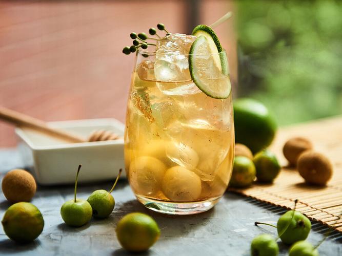 寶寶幾歲可以吃愛玉?嬰幼兒食用愛玉的專業指南與注意事項 2 寶寶幾歲可以吃愛玉