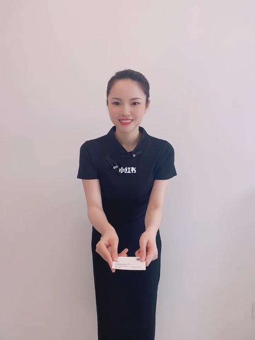 遞名片要說什麼