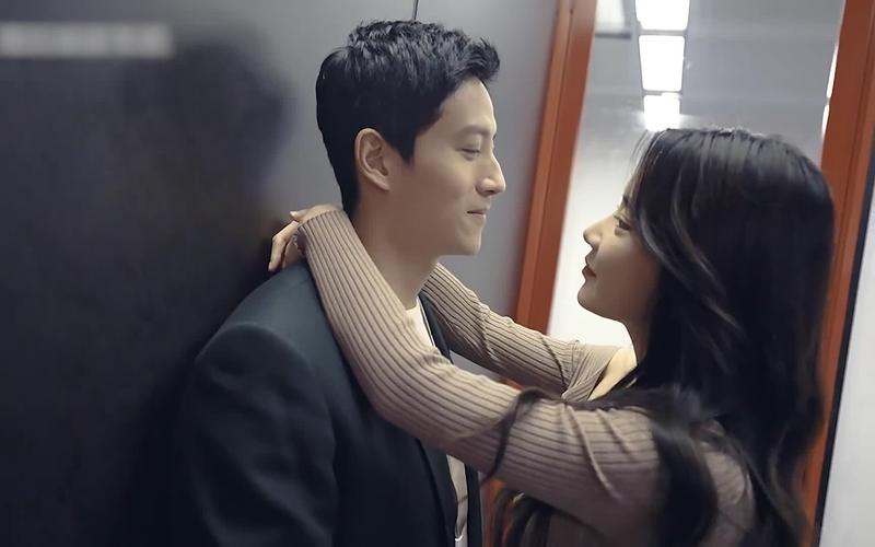 镜中的完美丈夫