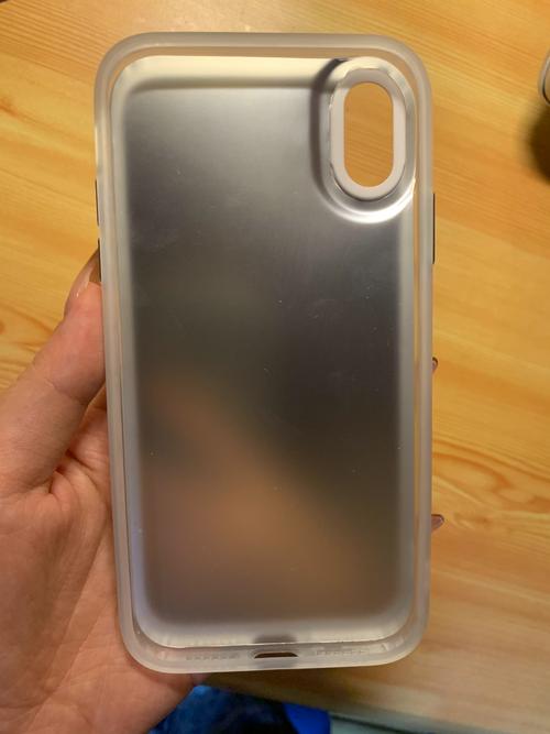 手機殼黃掉