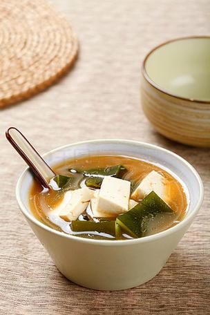 味噌湯要用什麼豆腐
