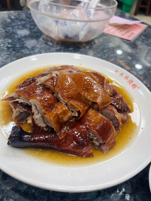 燒鵝是烤鴨嗎
