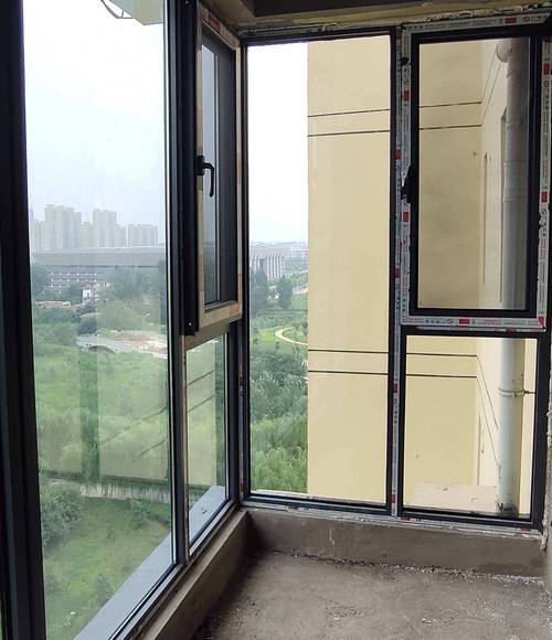 落地窗高度