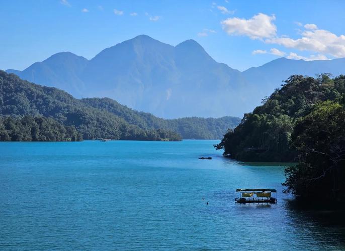 日月潭環湖步道多久