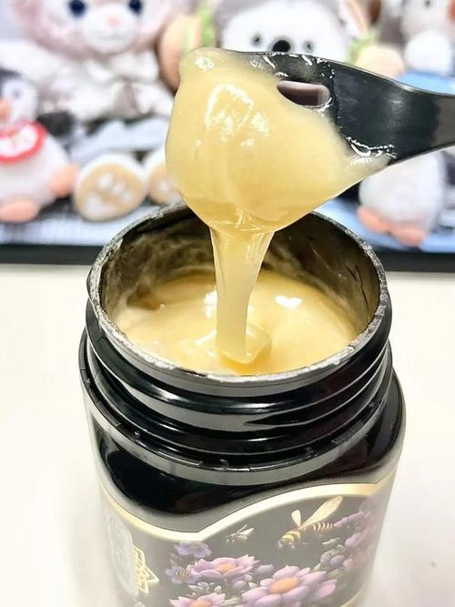 吃抗凝血劑可以喝蜂蜜水嗎:專業解析與用藥飲食指南 1 吃抗凝血劑可以喝蜂蜜水嗎