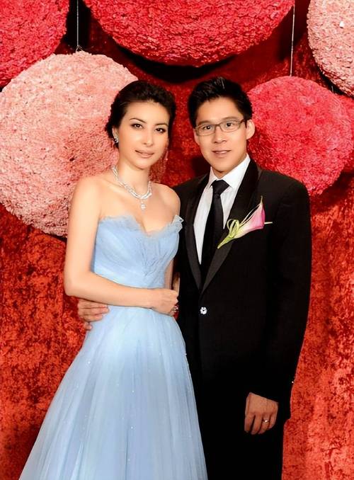 郭晶晶的老公是誰