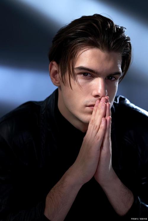 全世界最帥的男人是誰