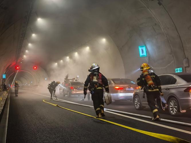 演習高速公路要停嗎