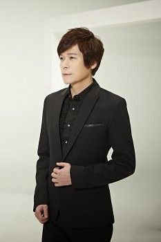 洪榮宏有離婚嗎:情路波折,情感歸宿終尋獲?深度剖析與最新現況 1 洪榮宏有離婚嗎