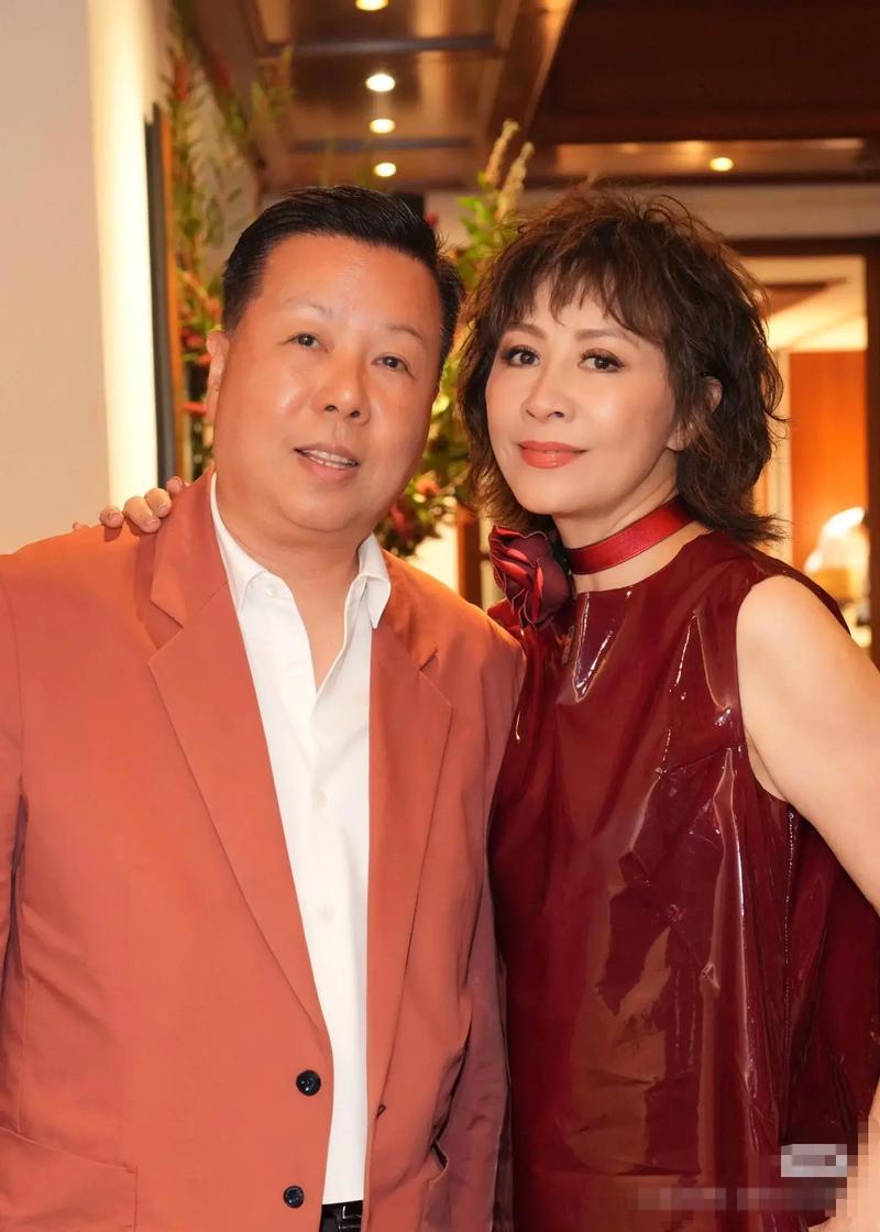 劉嘉玲在哪裡結婚