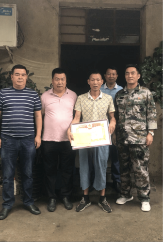 部長一個月多少