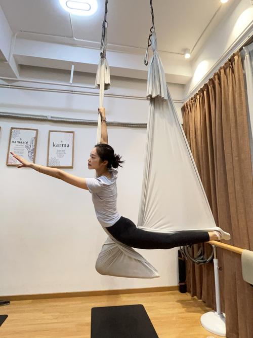 低空瑜伽是什麼