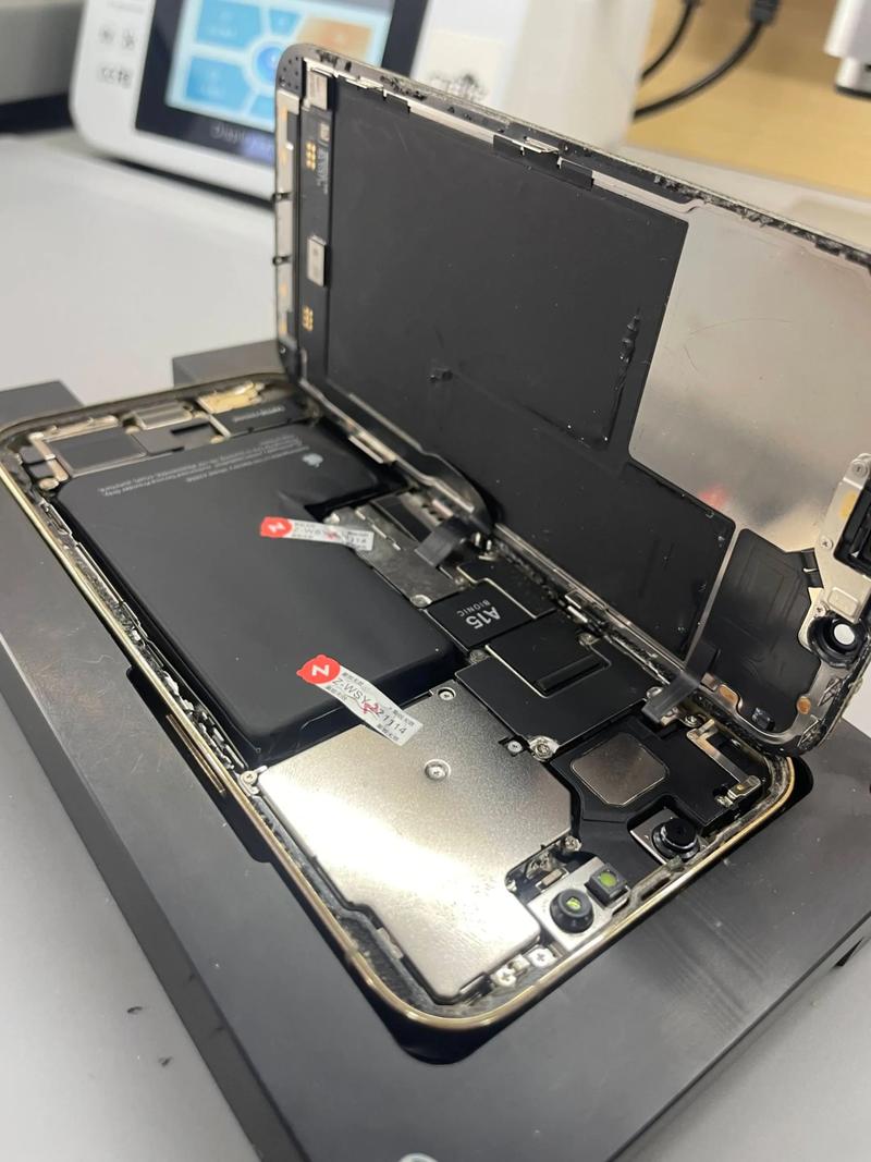 筆電換電池多少錢