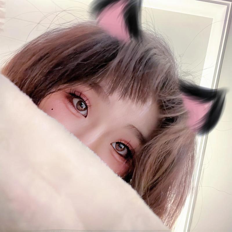 貓系女友是什麼?解讀那份獨立又黏人的獨特魅力,讓你一眼看穿她! 3 貓系女友是什麼