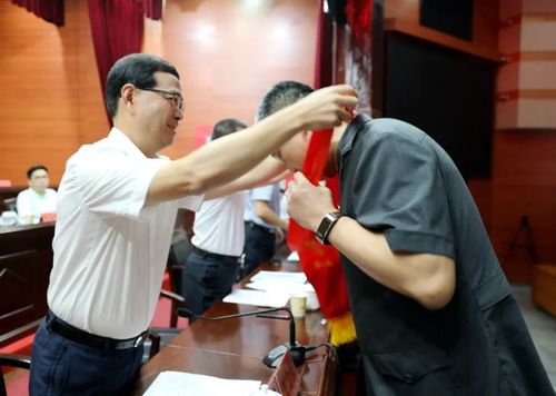簡訊兩個勾勾是什麼意思