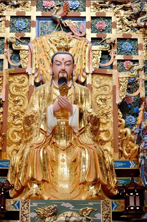 萬教帝君是什麼神?揭開神格的多元面貌與信仰的深層意涵 3 萬教帝君是什麼神