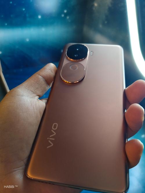 vivo V40有無線充電嗎?深度解析與使用指南 1 vivo V40有無線充電嗎