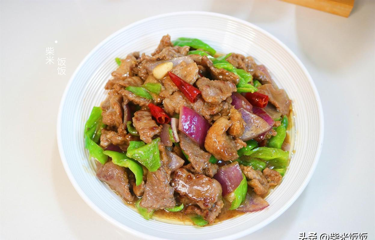 如何讓炒牛肉變軟:掌握三大絕招,在家也能做出軟嫩多汁的美味炒牛肉 1 如何讓炒牛肉變軟