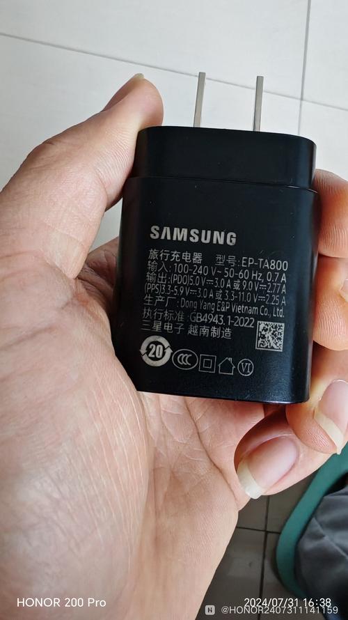 100瓦可以充手機嗎