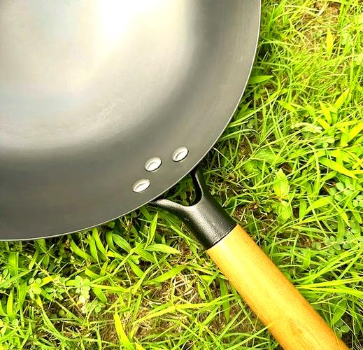 鑄鐵鍋可以煮薑醋嗎