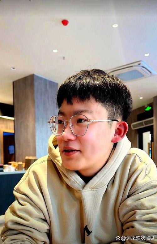 周子翔幾歲?深入剖析年齡背後的成長軌跡與影響 3 周子翔幾歲