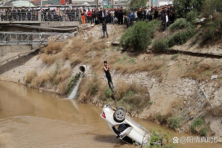 鶯歌石列車溜逸事故