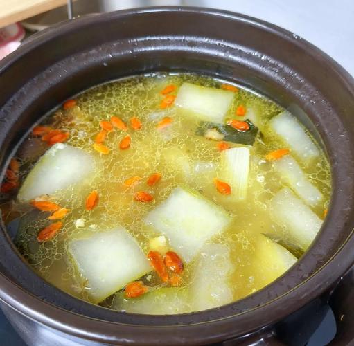 夏天喝什麼排骨湯最對味?解熱消暑的美味秘訣大公開! 3 夏天喝什麼排骨湯
