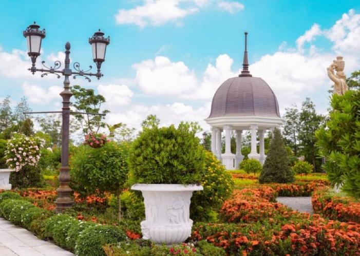 佐登妮絲城堡要停車費嗎