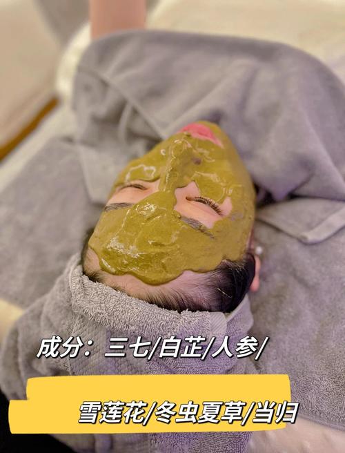 泡泡面膜可以每天使用嗎?深層解析成分與使用頻率的黃金平衡 3 泡泡面膜可以每天使用嗎