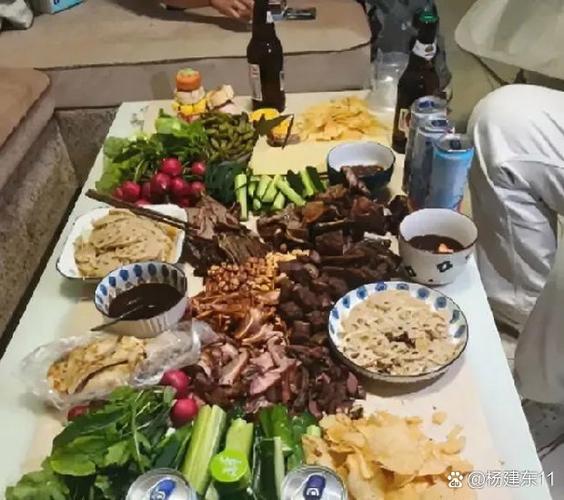 女兒帶男友回家吃飯
