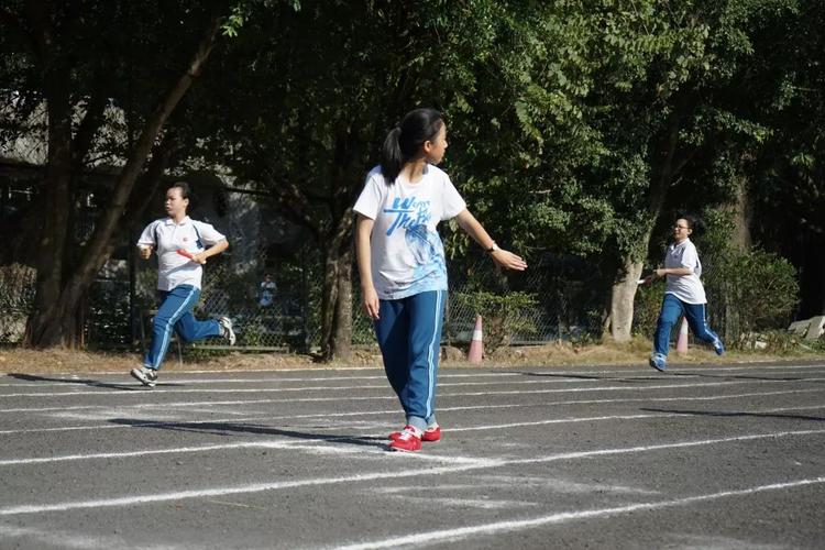 環狀線多久一班