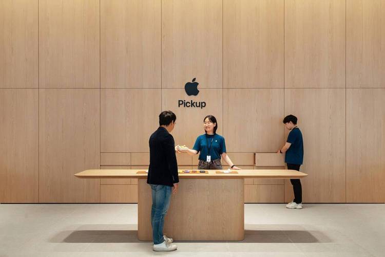 Applestore時薪
