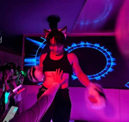 男友去夜店,該怎麼辦?聰明女友的應對之道與深度解析 3 男友去夜店