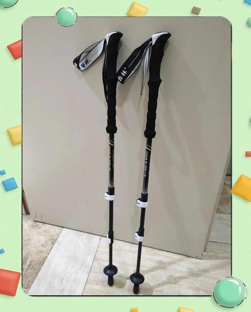 登山杖什麼材質好