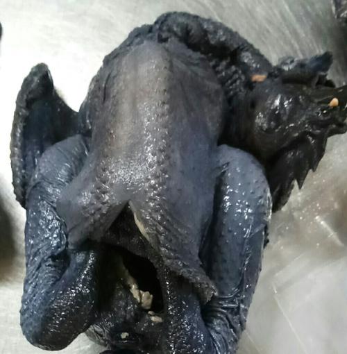 竹絲雞有什麼好處?深入解析這款台灣人心中的滋補聖品 3 竹絲雞有什麼好處