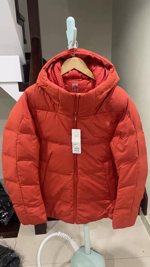 UNIQLO羽絨衣防水嗎