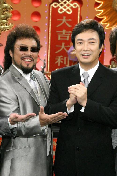 費玉清的哥哥是誰