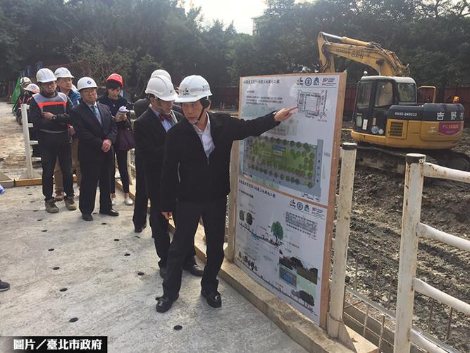 如何去南港展覽館