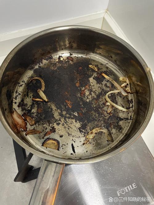 不鏽鋼鍋黑斑
