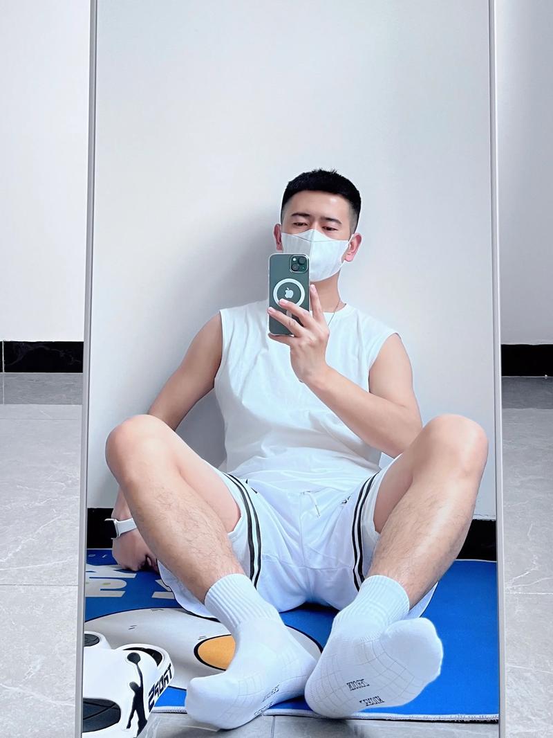 直男會穿白襪嗎