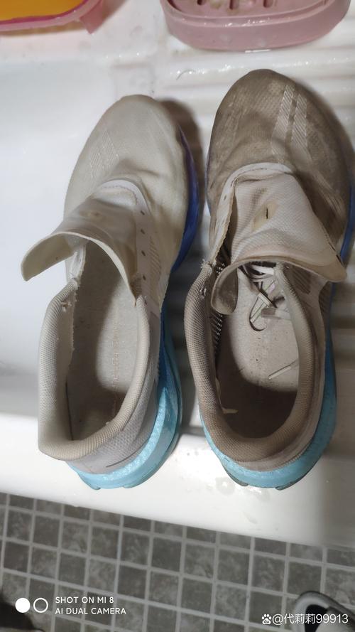 可以用牙膏洗鞋嗎